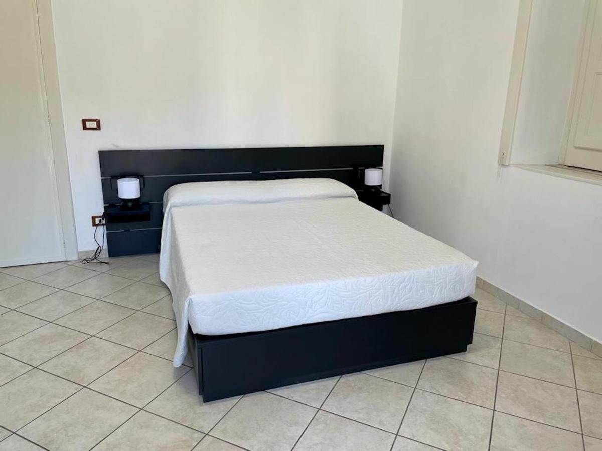 Casa Don Minzoni - Affitti Brevi Apartment Syracuse Bagian luar foto
